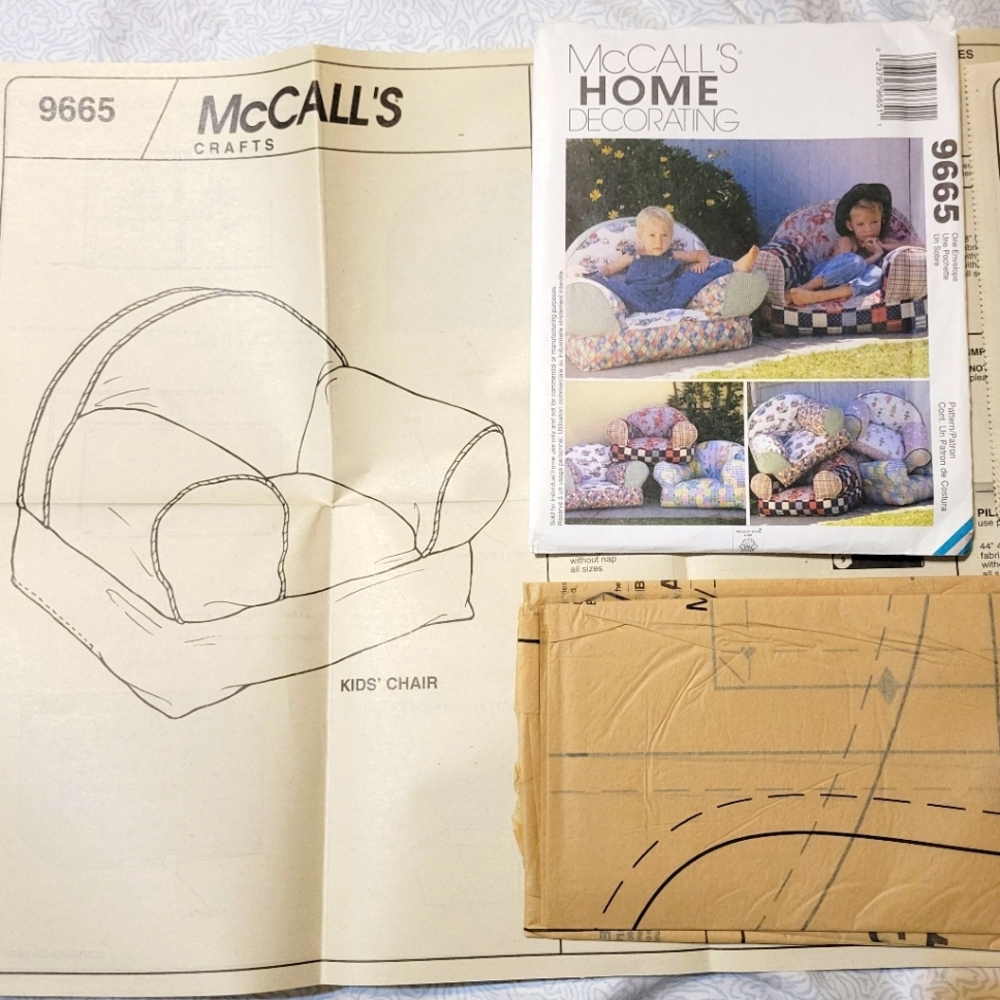 McCall's 9665 Pattern Home Decorating Childs Pillow Chair NWOT Uncut 1998